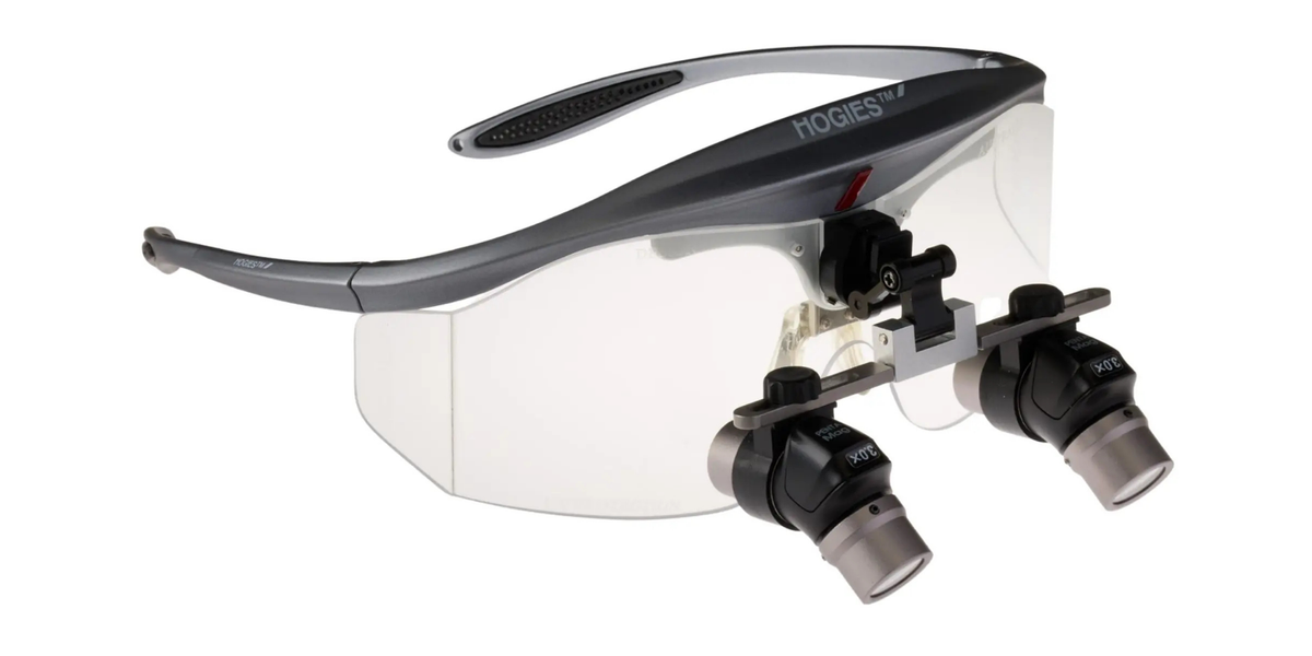 Hogies ErgoPath 3.0x flip-up dental loupes